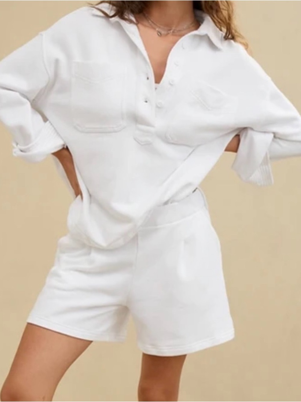 aerie White Fleece trousers Shorts with Side Pockets